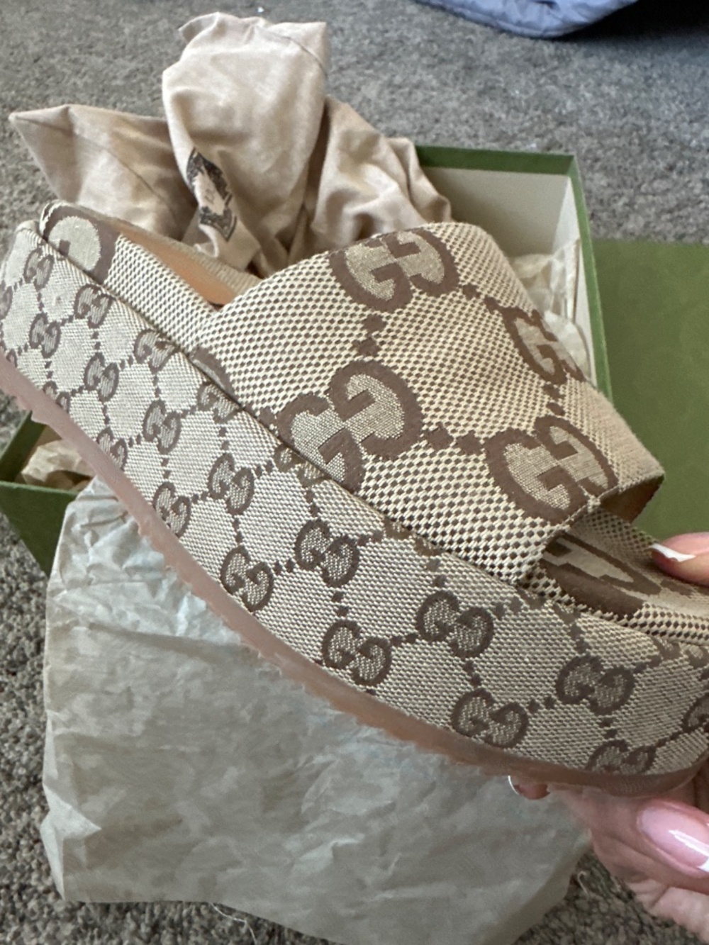 Gucci Platfrom Sandals - Picture 3 of 5